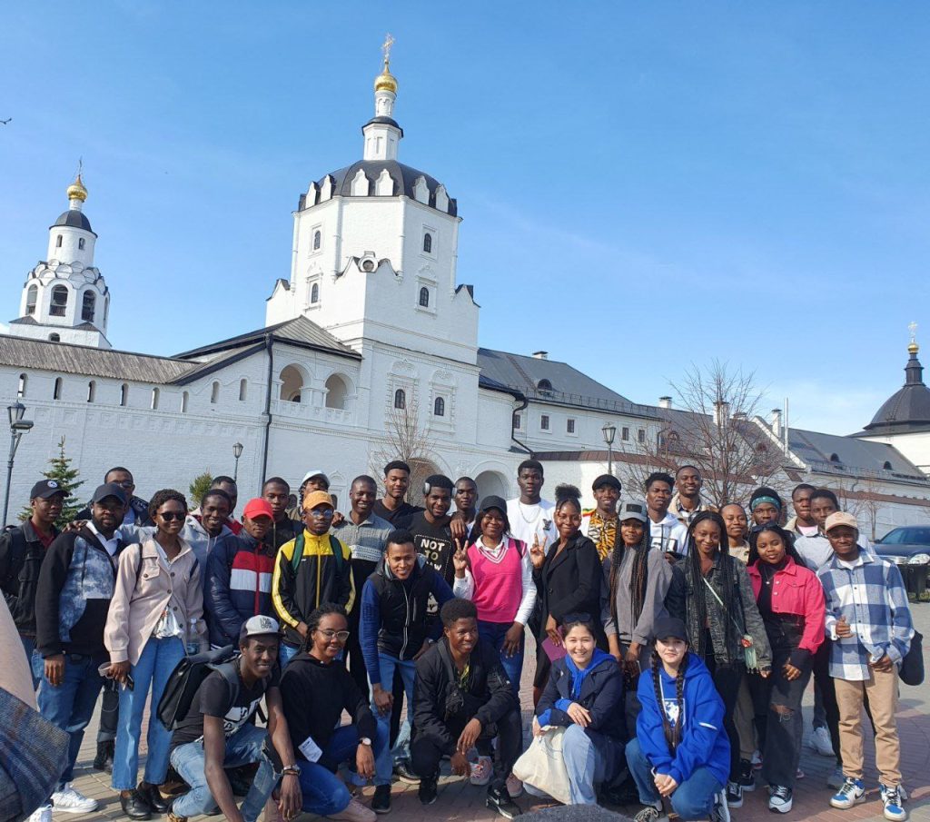 Trip to the island town of Sviyazhsk